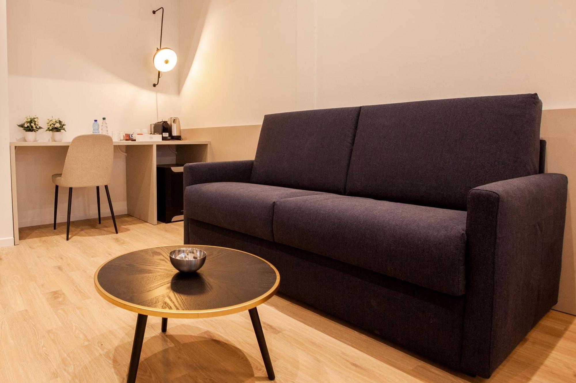 Cvm 19 Hotell Milano Exteriör bild