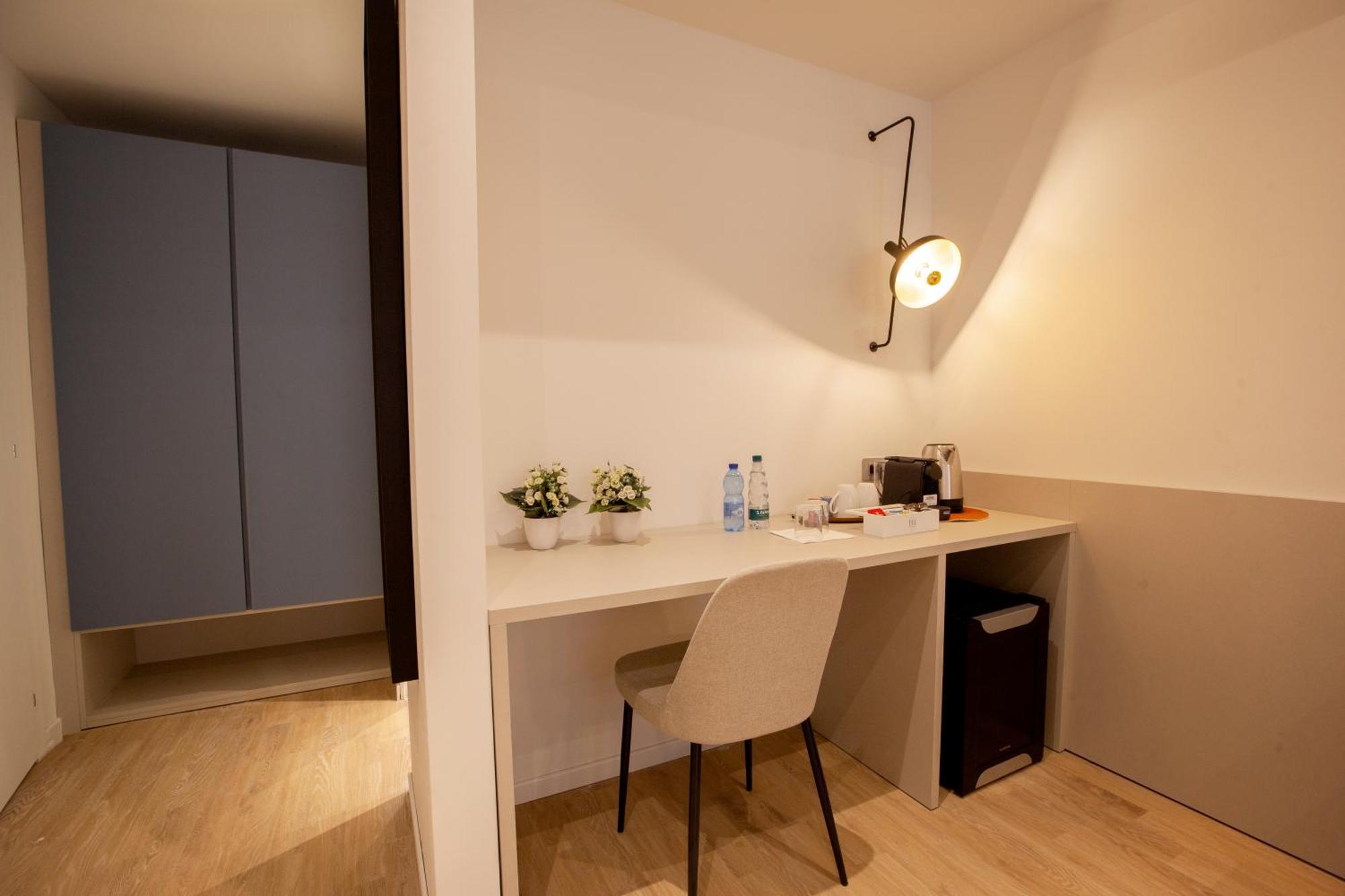 Cvm 19 Hotell Milano Exteriör bild