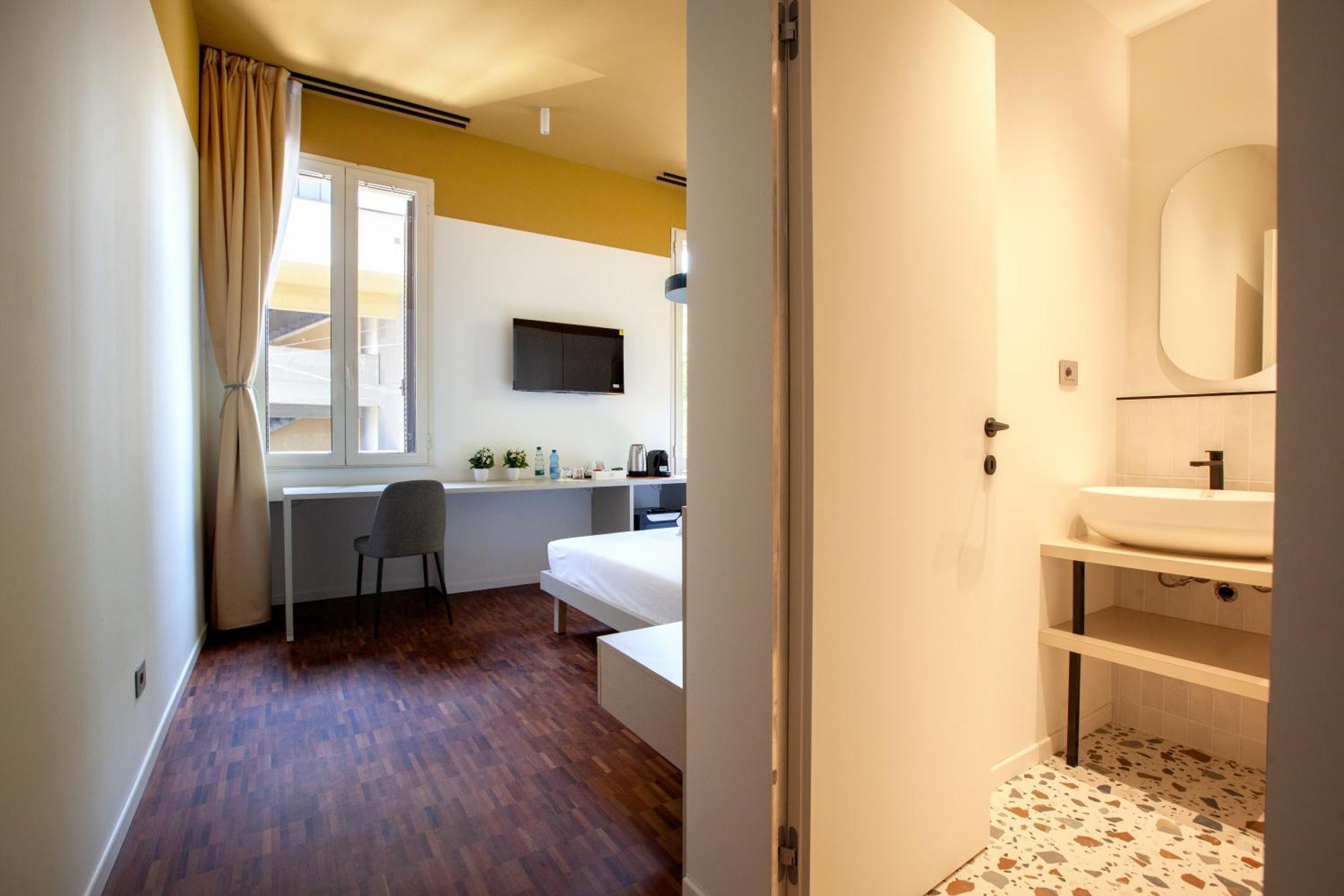 Cvm 19 Hotell Milano Exteriör bild