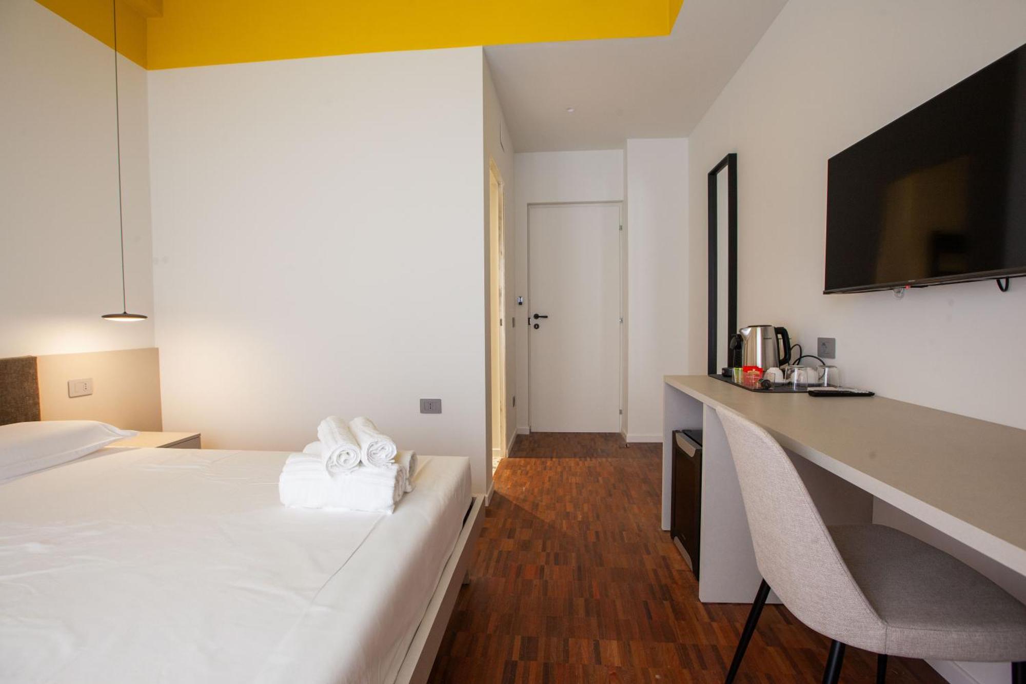 Cvm 19 Hotell Milano Exteriör bild
