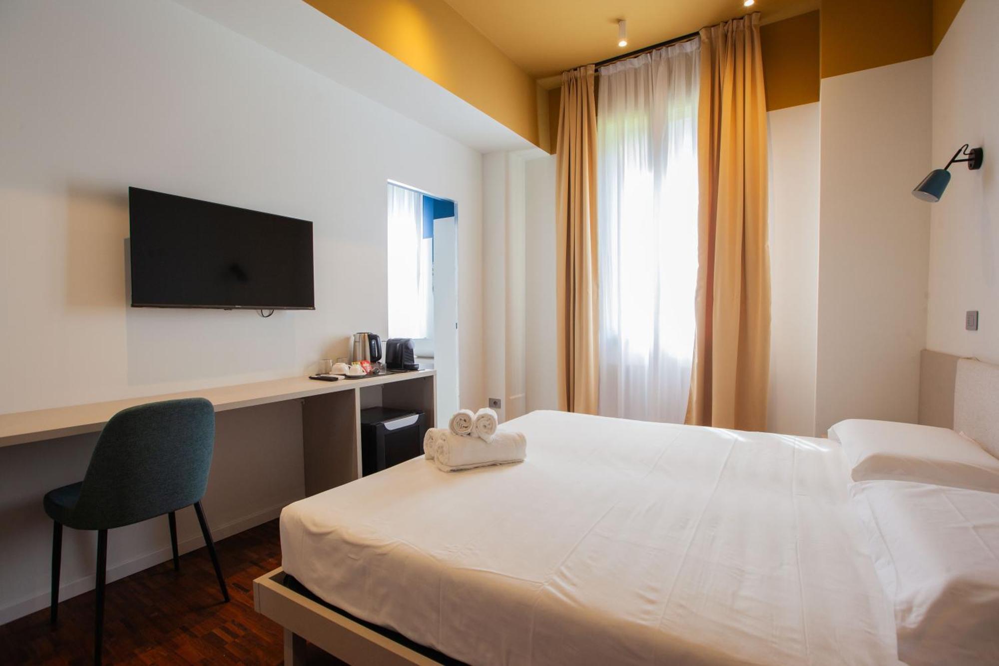 Cvm 19 Hotell Milano Exteriör bild