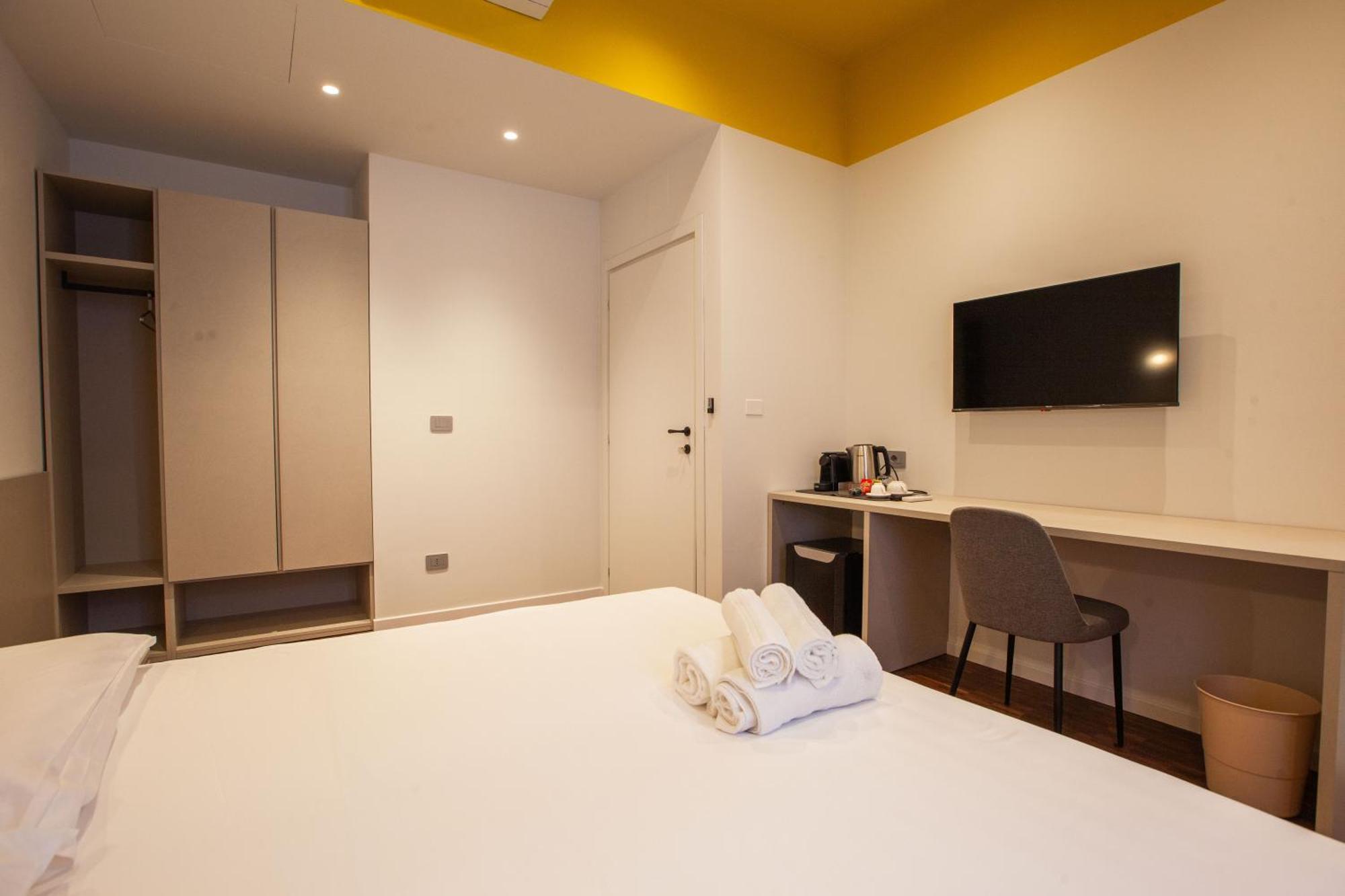 Cvm 19 Hotell Milano Exteriör bild