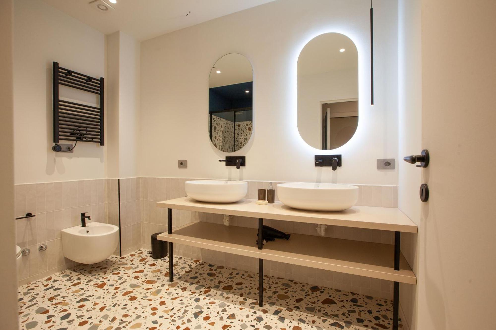 Cvm 19 Hotell Milano Exteriör bild